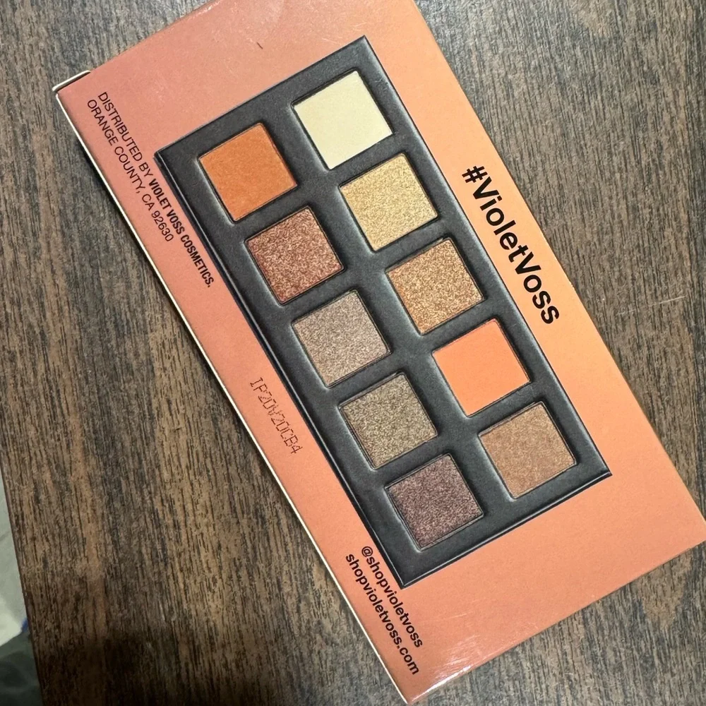 VIOLET VOSS CREME BRULEE PALETTE